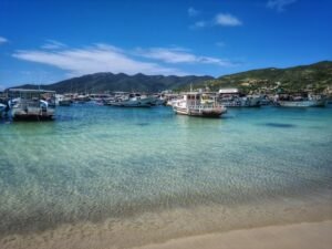 Leia mais sobre o artigo Quanto Custa Viajar para Arraial do Cabo: Guia Completo de Orçamento