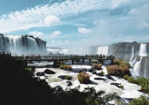 Leia mais sobre o artigo Viagens Baratas para Destinos em Alta no Brasil em 2026
